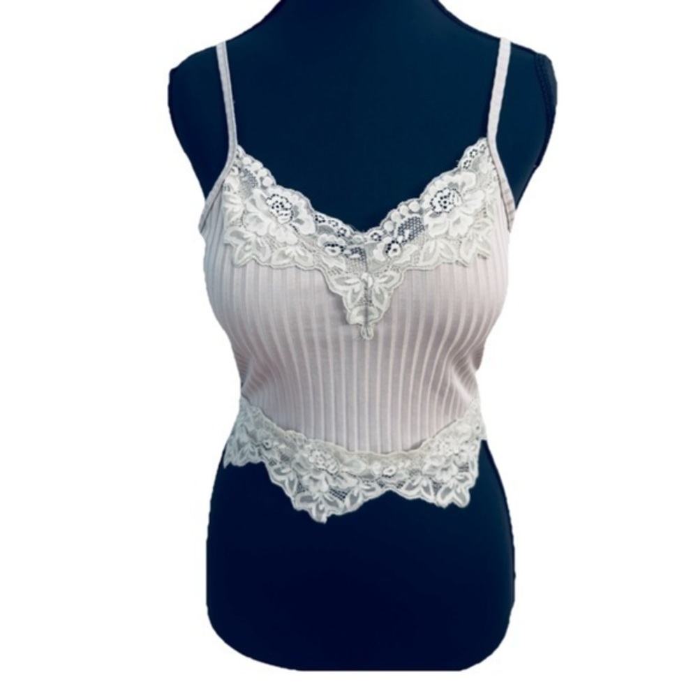 Romwe Lace Accent Cami Cropped Tank Top Size Small Great Condition Light Grey
